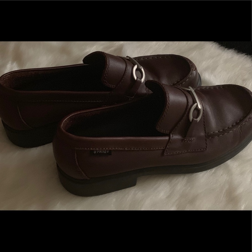 FRYE Leather Loafers for women size 10M